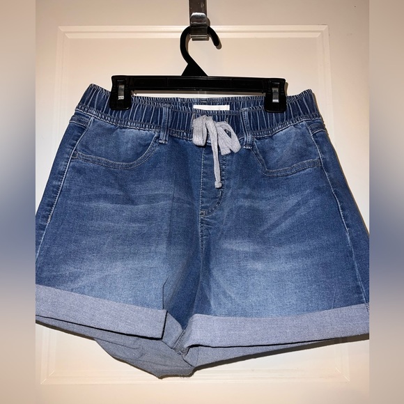 BLACK LABEL DENIM SHORTS - Picture 1 of 3